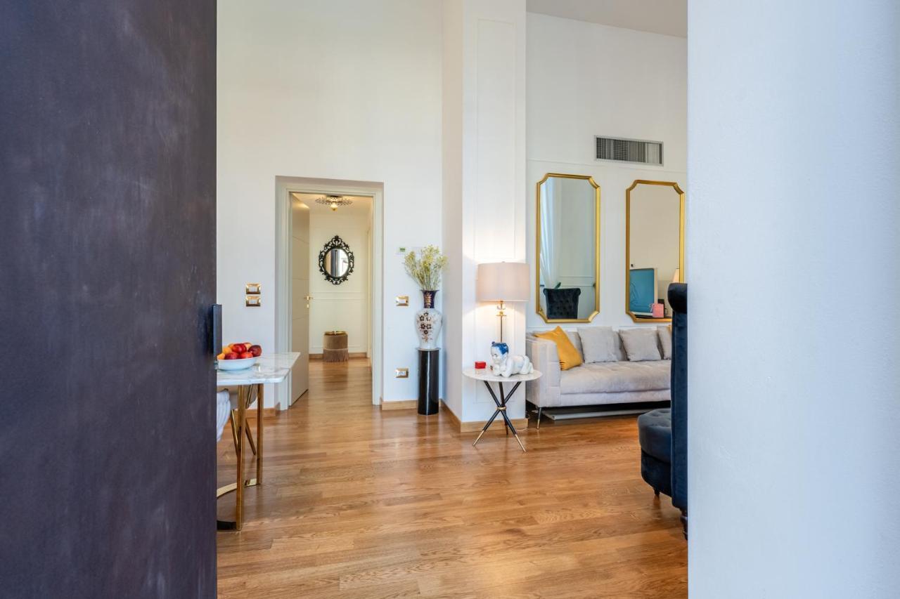 Maison Miro With Private Parking Лукка Экстерьер фото
